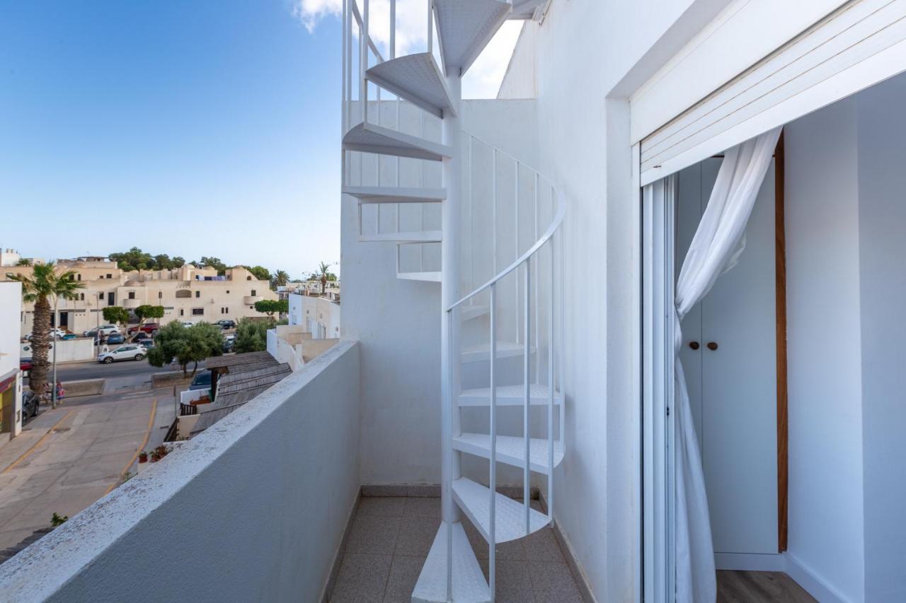 Apartamento La Terraza de Agua Amarga Agua Amarga  Exterior foto